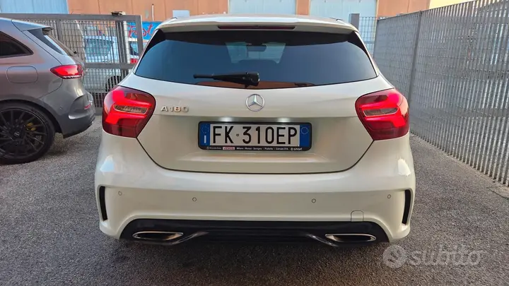 Mercedes-Benz A 180 2017 photo 5