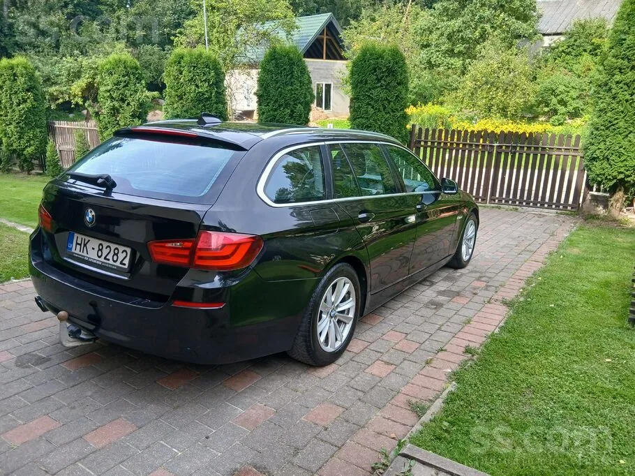 BMW 530 2011 photo 4