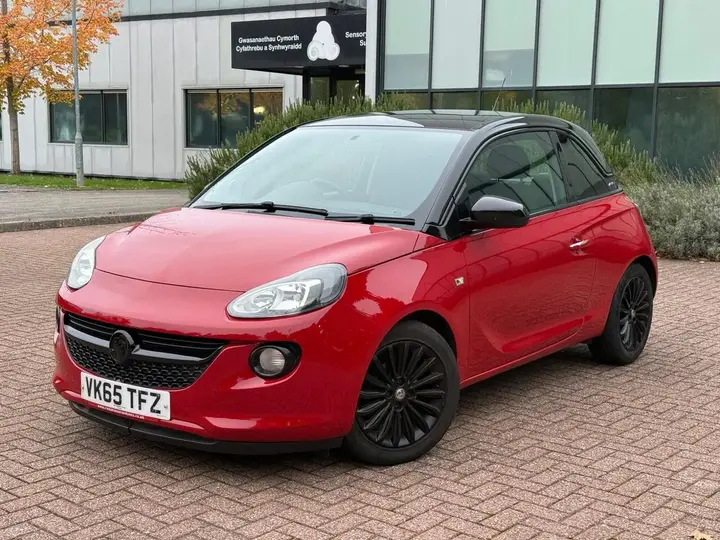 Vauxhall Adam 2015 photo 3
