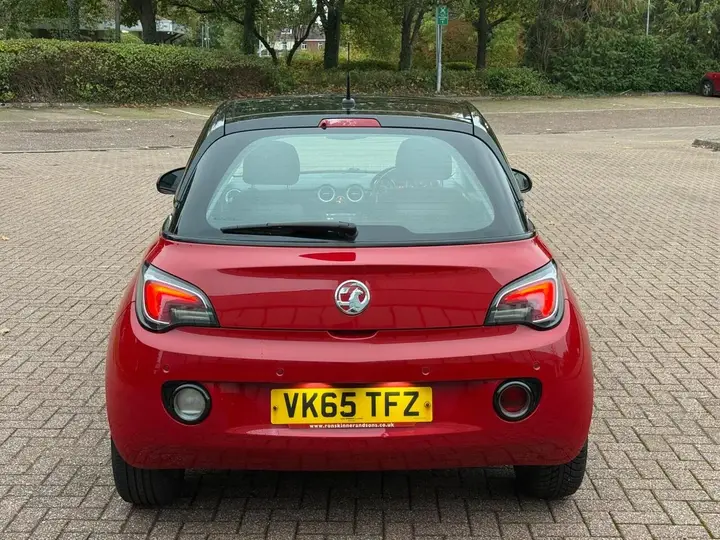 Vauxhall Adam 2015 photo 5