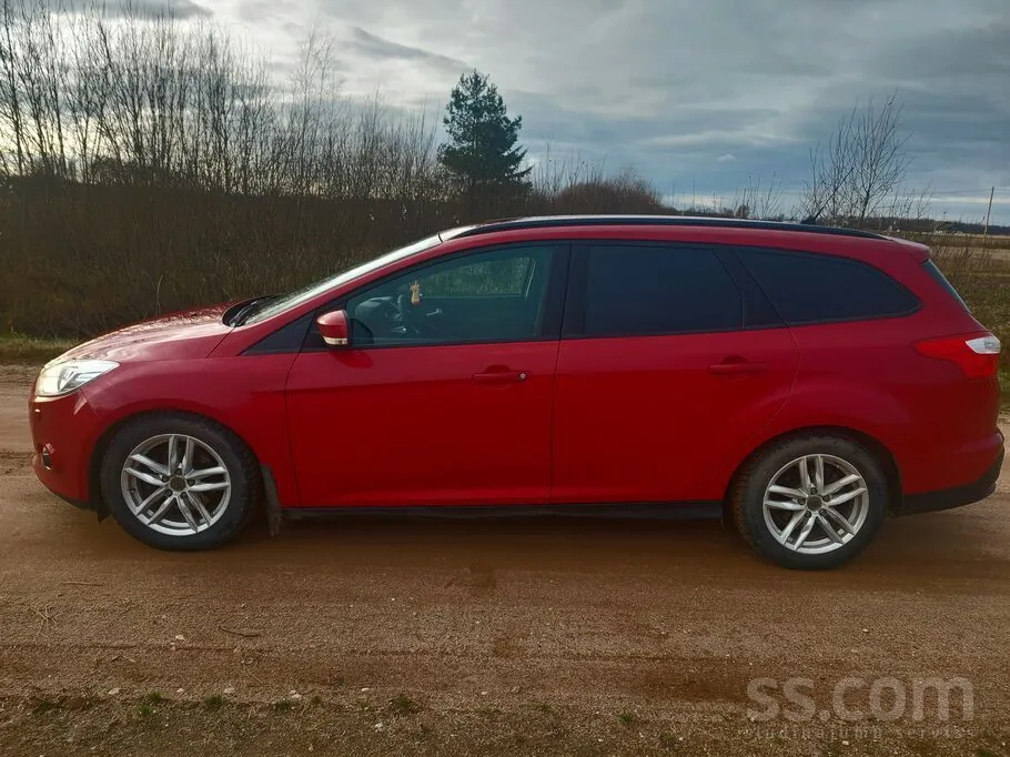 Ford Focus 2011 photo 5