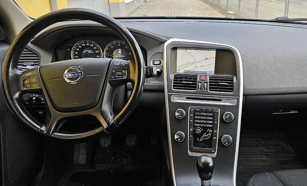 Volvo Xc60 2011 photo 3