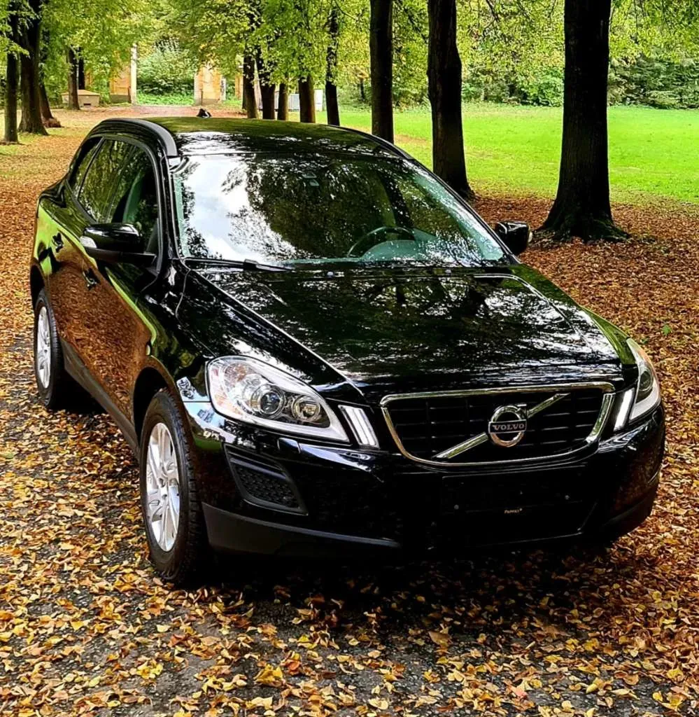 Volvo Xc60 2011 photo 2