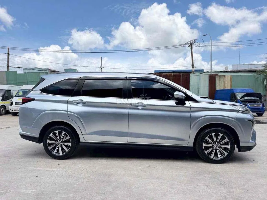 Toyota Veloz Cross 2022 photo 4
