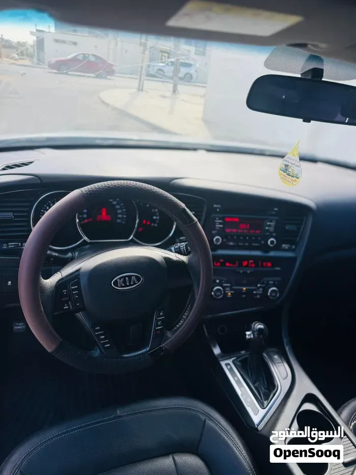 Kia Optima 2011 photo 4