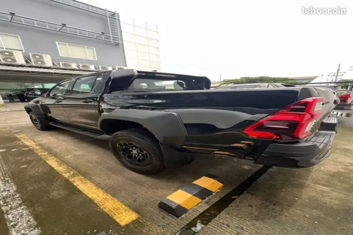 Toyota Hilux 2026 photo 3
