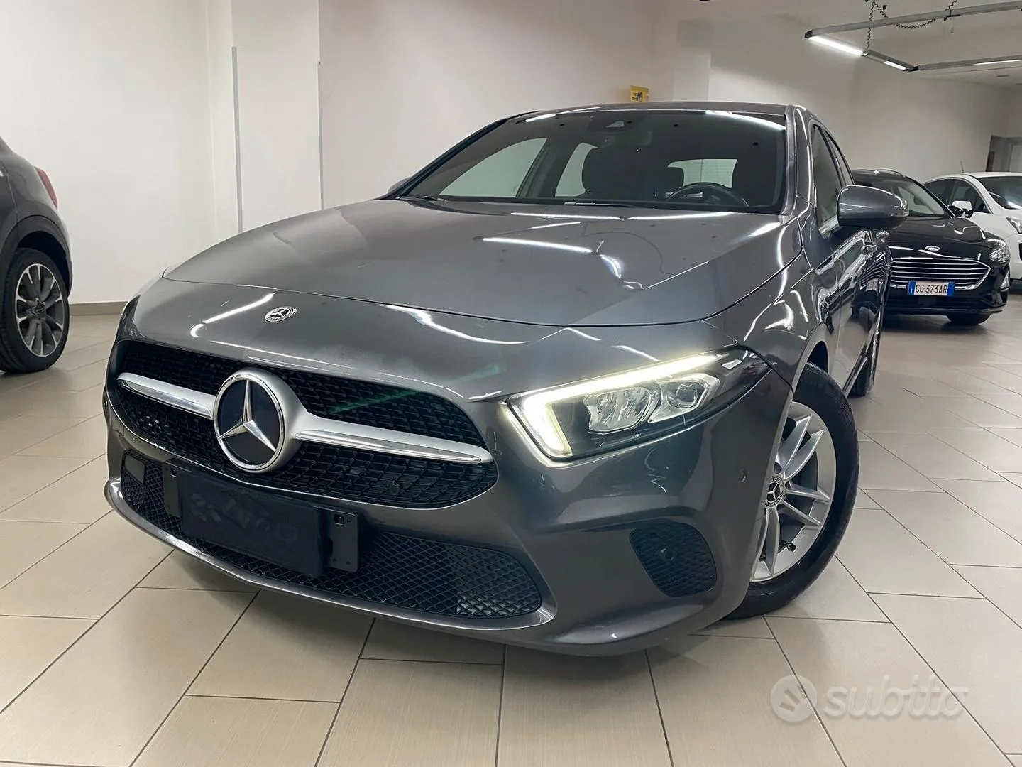 Mercedes-Benz A 180