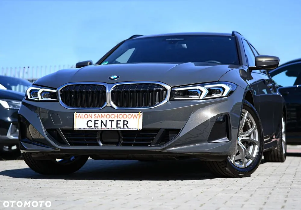 BMW Seria 3 2023 photo 3