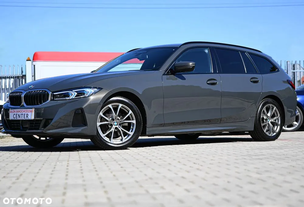 BMW Seria 3 2023 photo 2