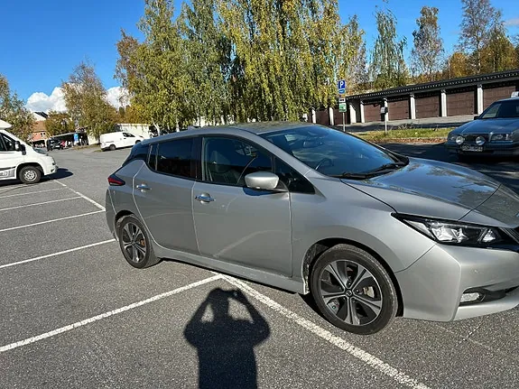 Nissan Leaf 2021 photo 3
