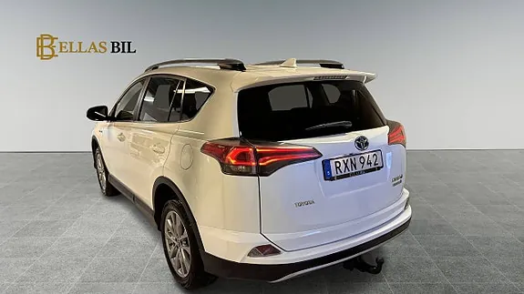 Toyota Rav4 2018 photo 4