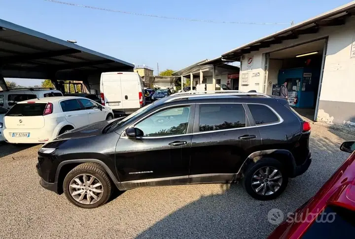 Jeep Cherokee 2016 photo 4