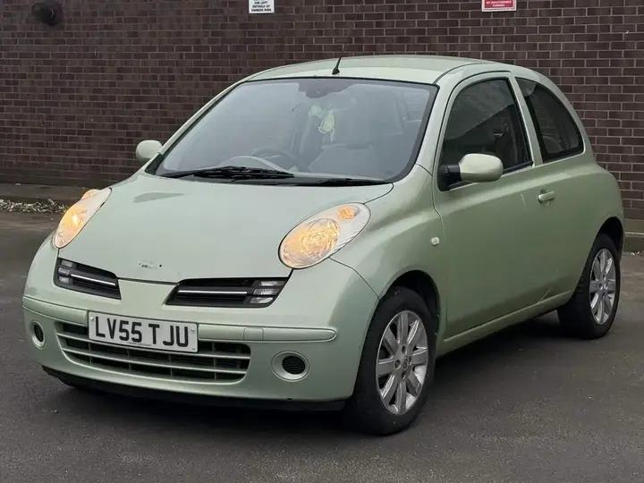Nissan Micra 2005 photo 3