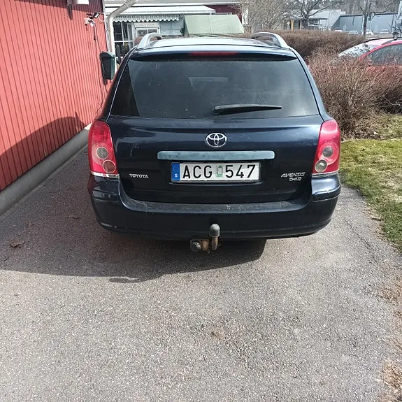 Toyota Avensis 2008 photo 2