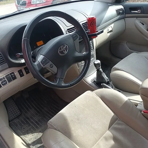 Toyota Avensis 2008 photo 5