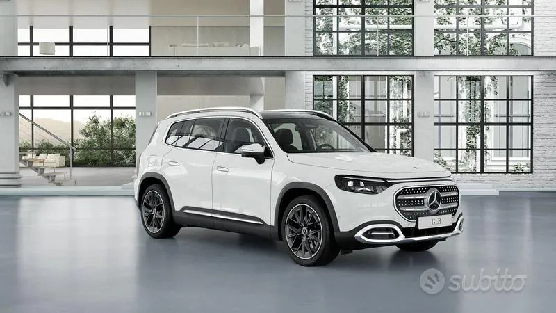 Mercedes-Benz Glb Eq Glb 250+ 2026 photo 3