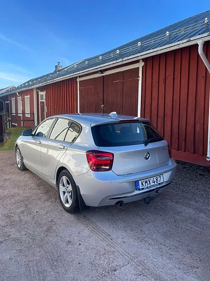 BMW 118D 2014 photo 4