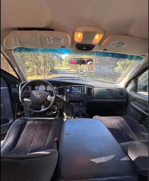 Dodge Ram 1500 2005 photo 4
