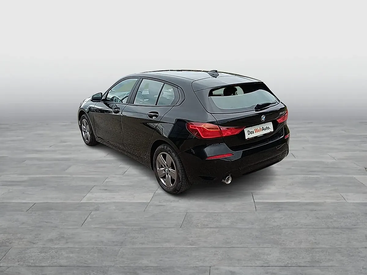BMW 1 Series 2022 photo 3