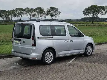 Volkswagen Caddy 2022 photo 3