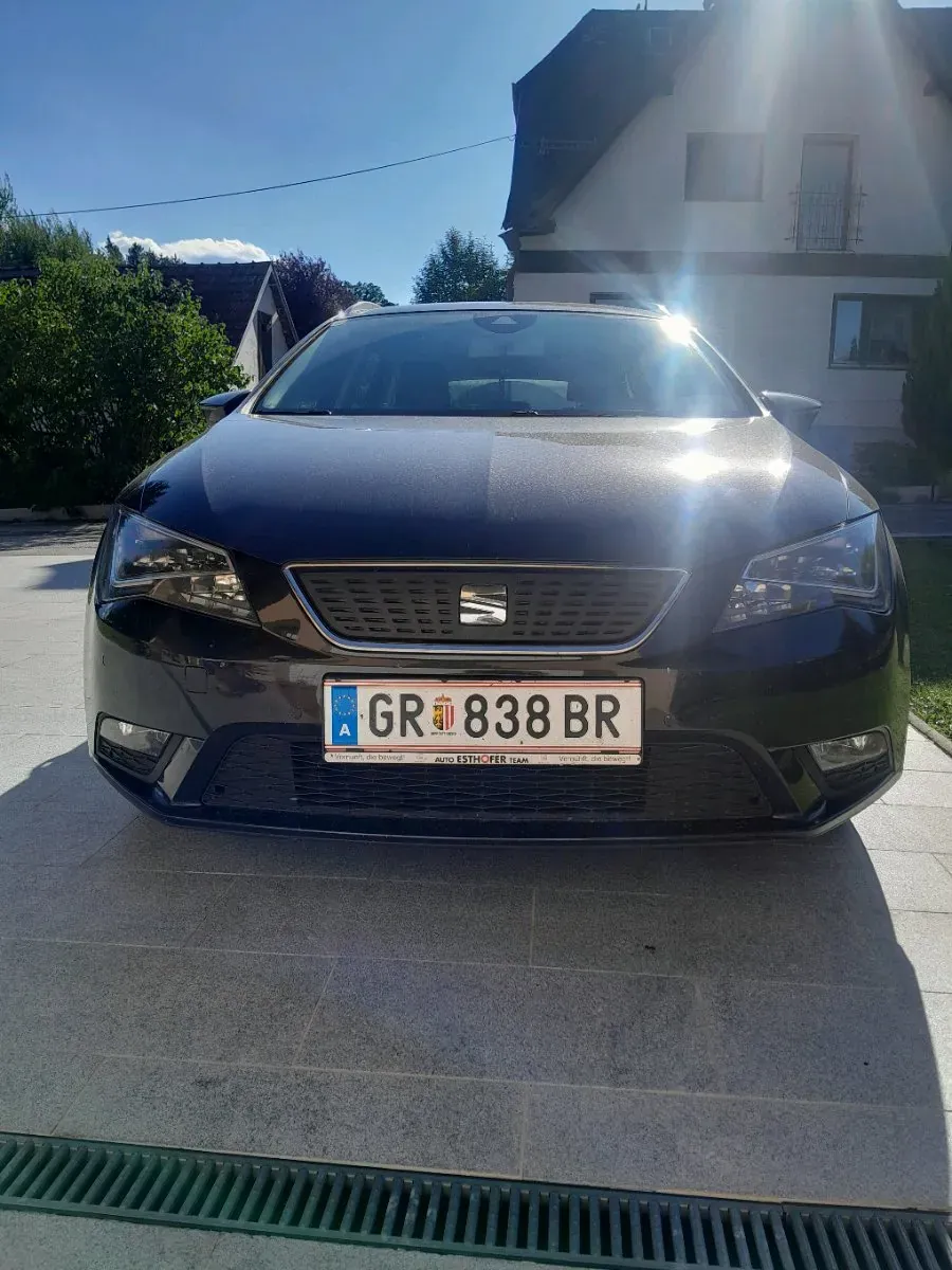 Seat Leon 2015 photo 2