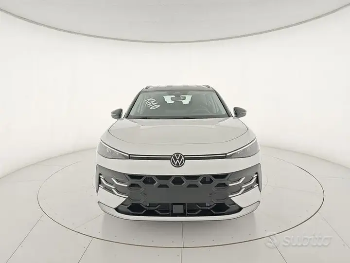 Volkswagen T-Roc 2026 photo 5