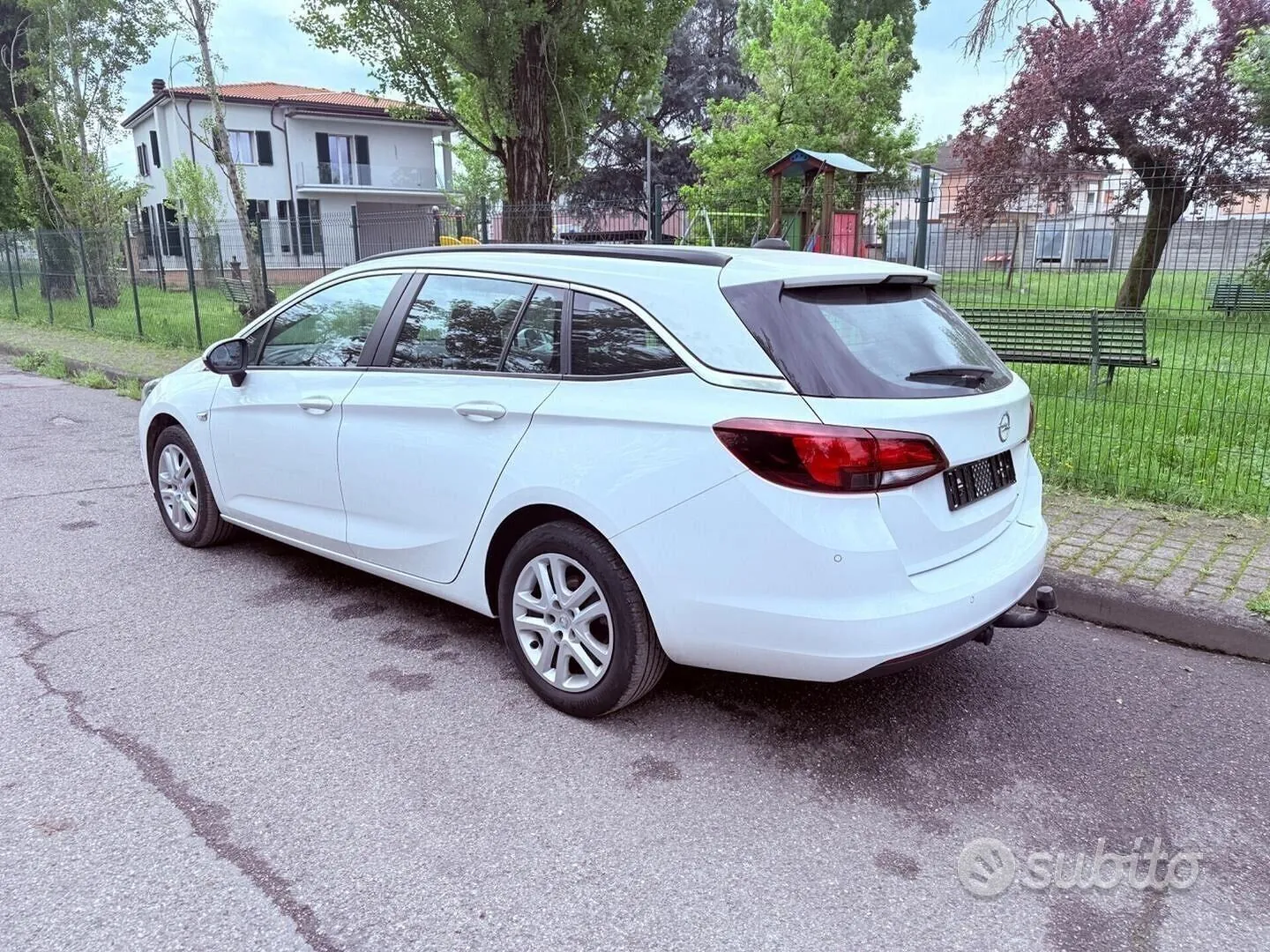 Opel Astra 2019 photo 3