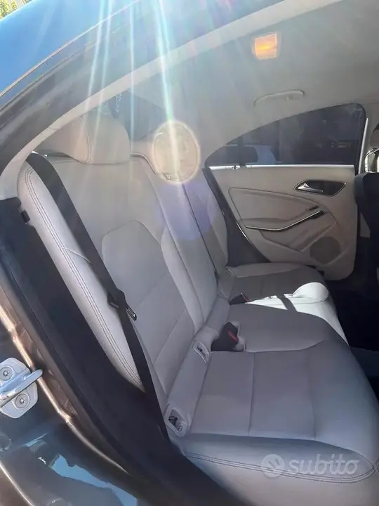Mercedes-Benz Cla 2016 photo 2