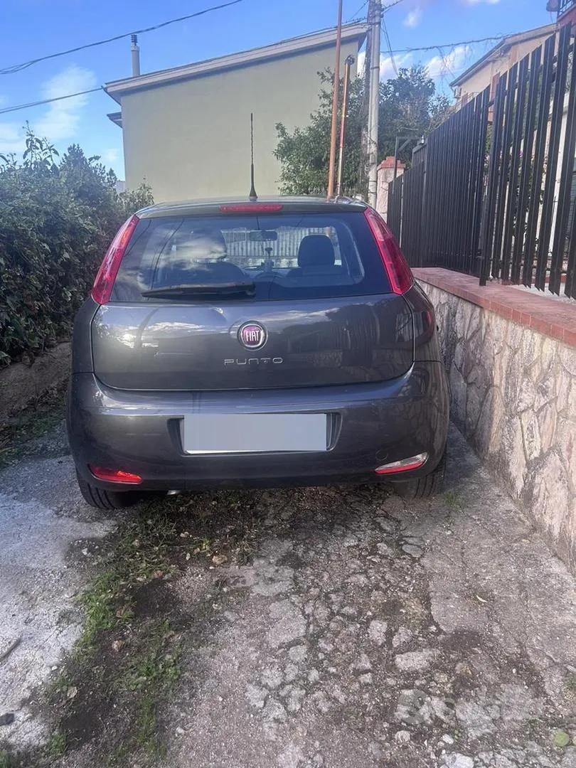 Fiat Punto 2017 photo 2