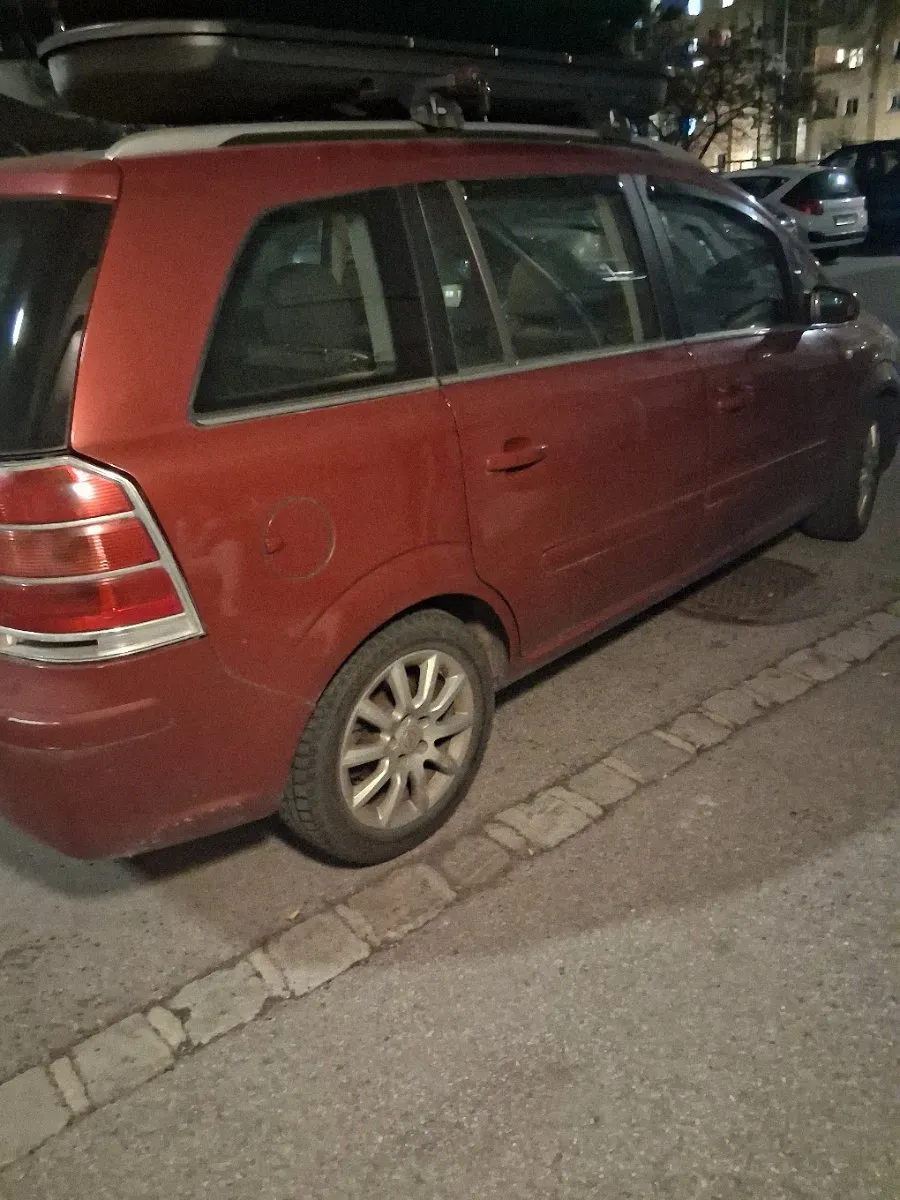 Opel Zafira