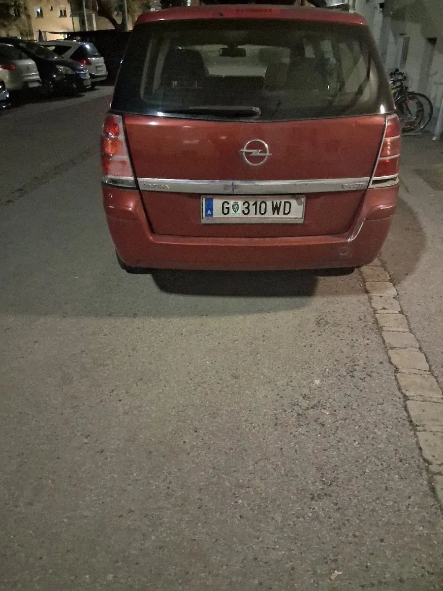 Opel Zafira 2006 photo 2