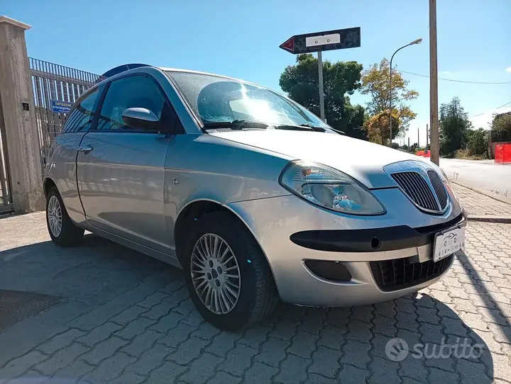 Lancia Ypsilon 2004 photo 5