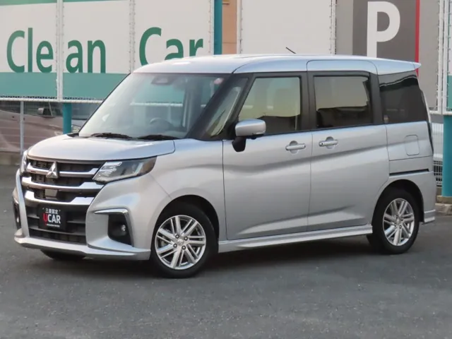 Mitsubishi Delica D:2