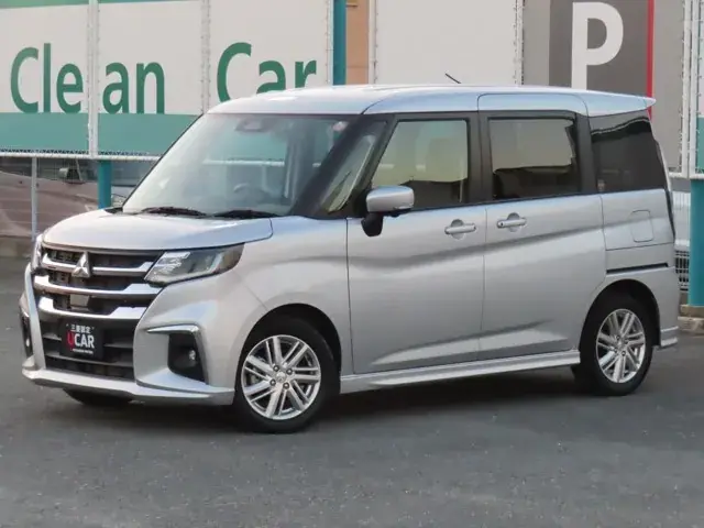 Mitsubishi Delica D:2