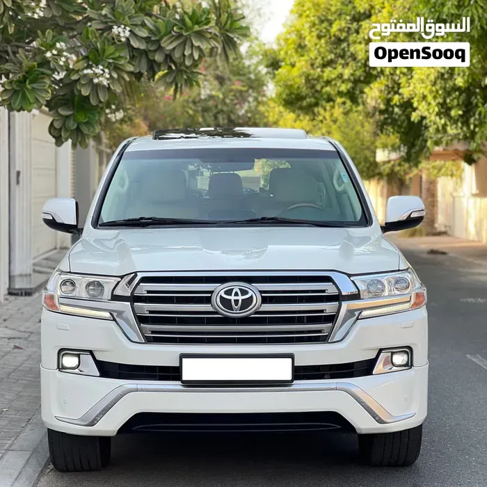 Toyota Land Cruiser 2017 photo 5