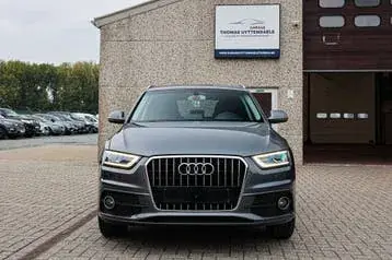 Audi Q3 2013 photo 2