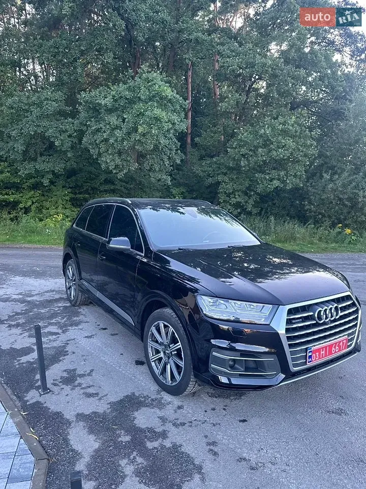 Audi Q7 2017 photo 4