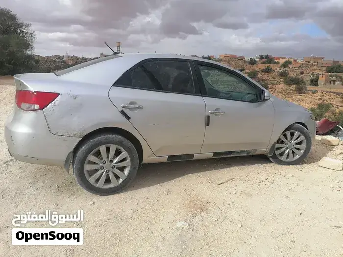 Kia Forte 2012 photo 3