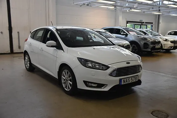 Ford Focus 2016 photo 2