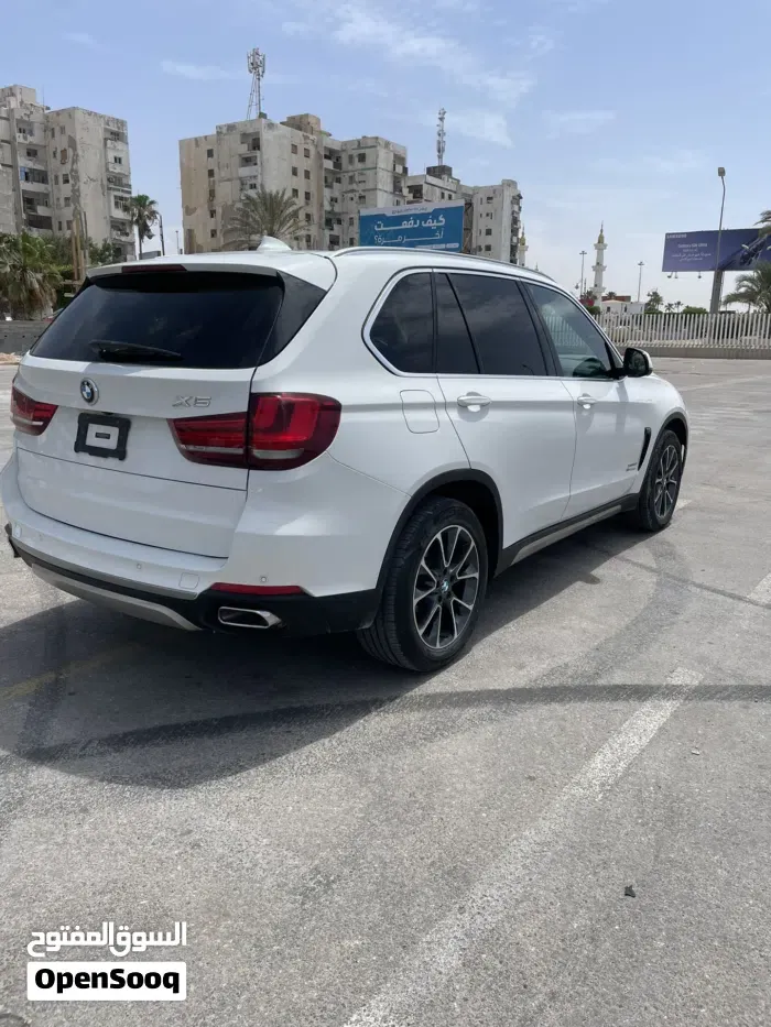 BMW X5 2016 photo 2