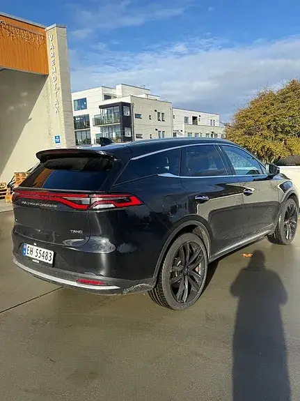 BYD Tang 2023 photo 5