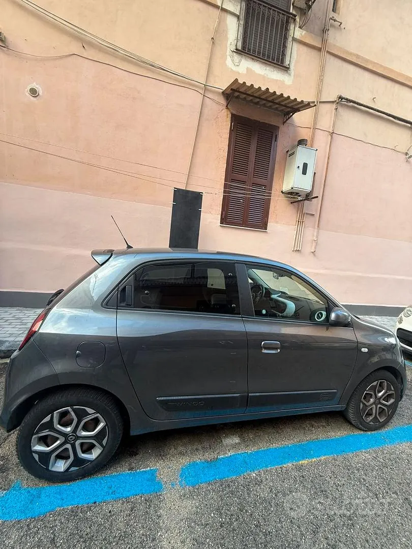 Renault Twingo 2020 photo 2