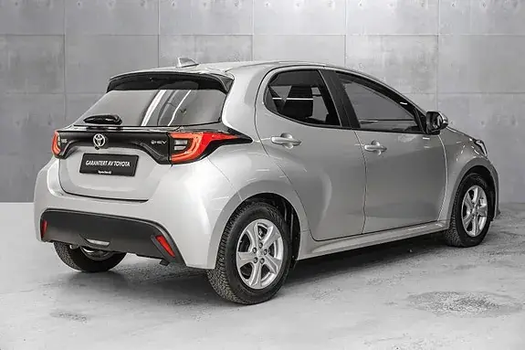 Toyota Yaris 2024 photo 5