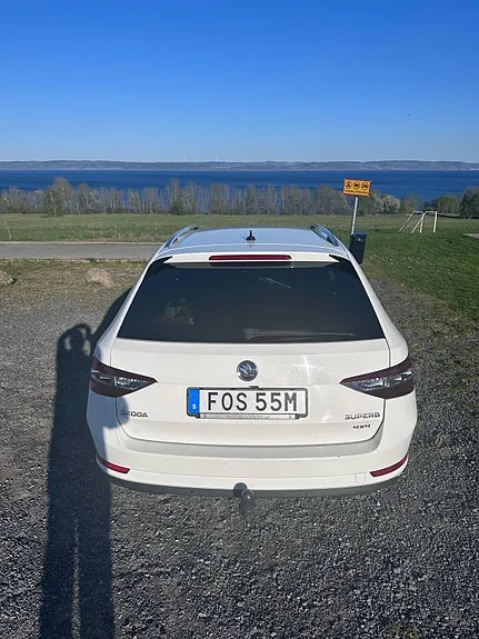 Skoda Superb 2019 photo 3