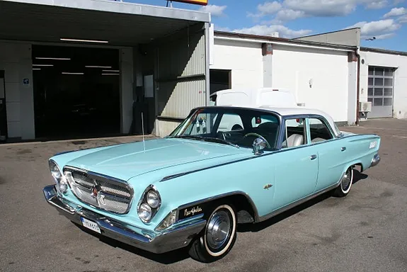 Chrysler New Yorker 1962 photo 2
