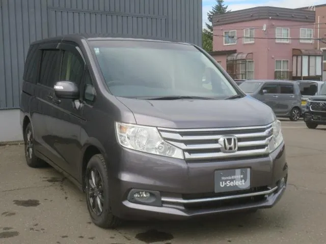 Honda Stepwagen 2014 photo 4