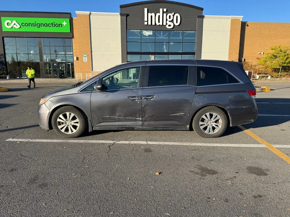 Honda Odyssey 2013 photo 4