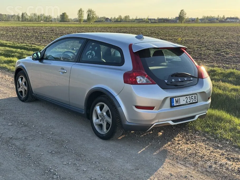 Volvo C30 2010 photo 4