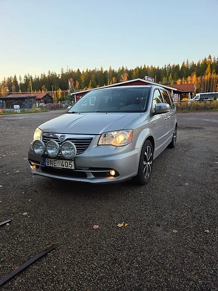 Lancia Voyager