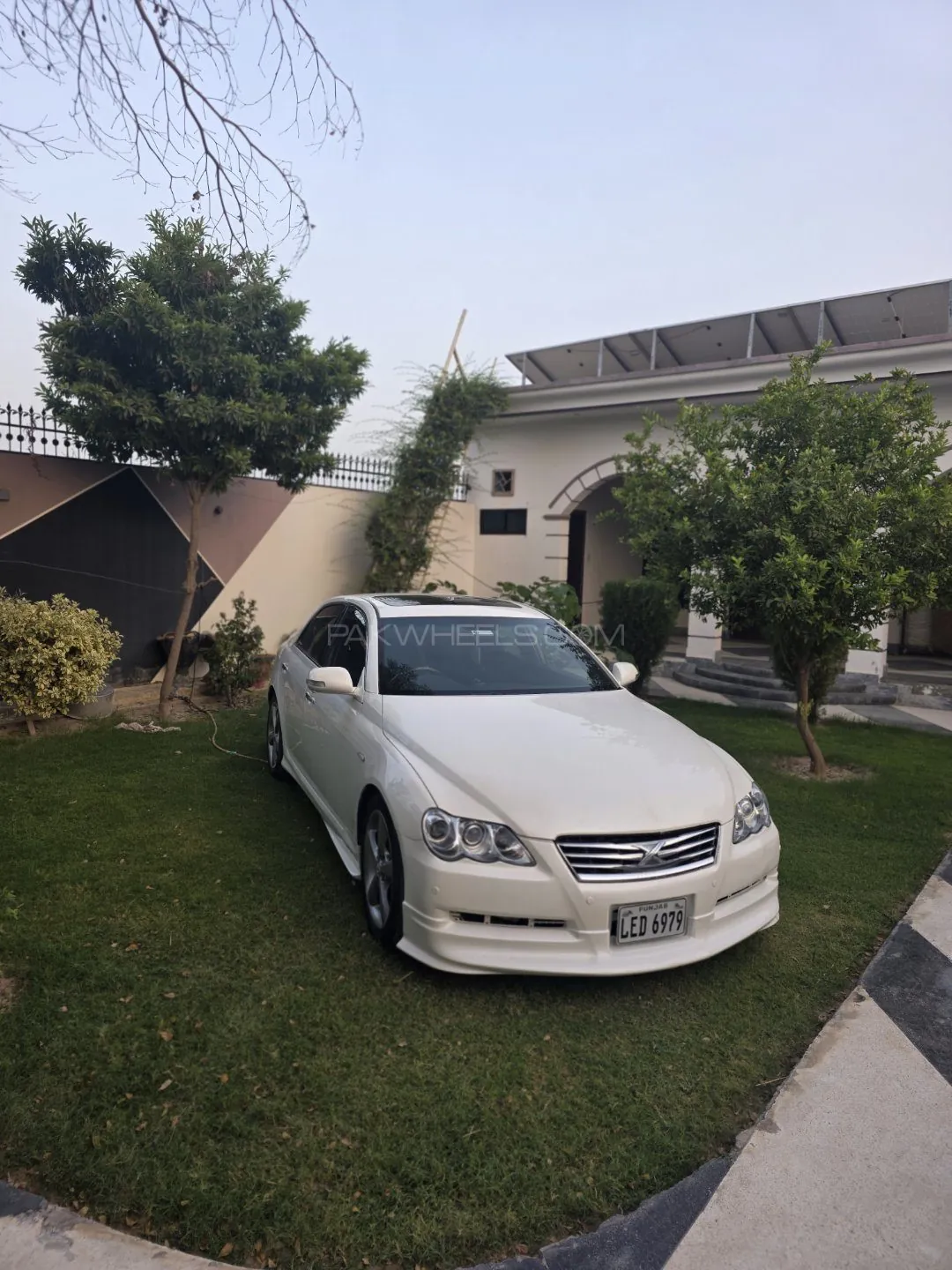 Toyota Mark X
